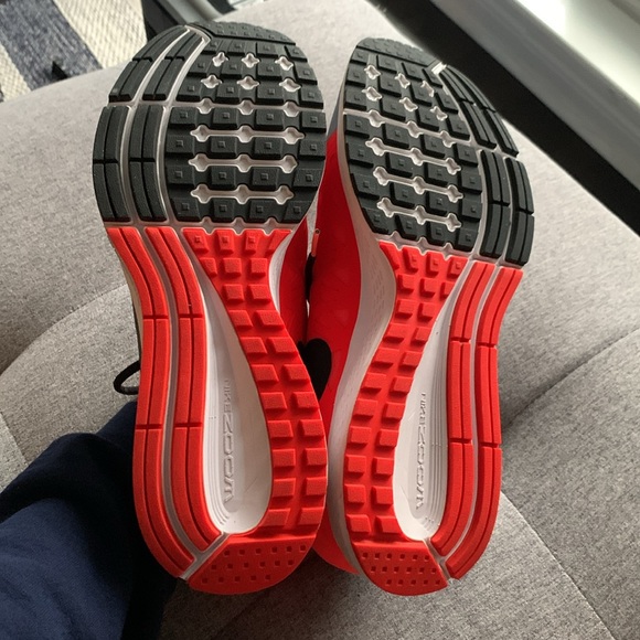 New Men’s Nike Zoom Pegasus 31 Shoes - Picture 5 of 7